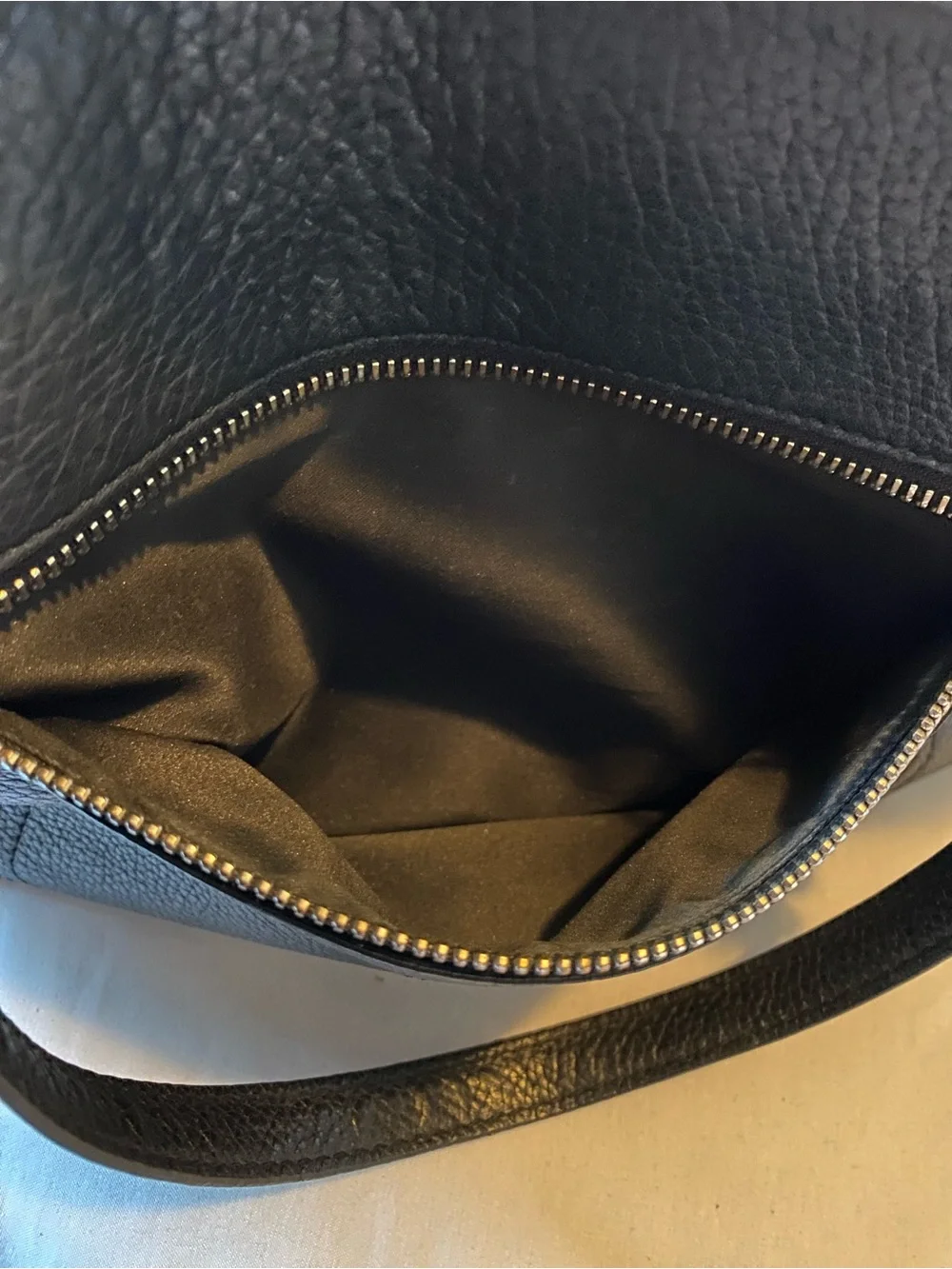 COACH Penelope Carry All Bag - Picture 12 of 14
